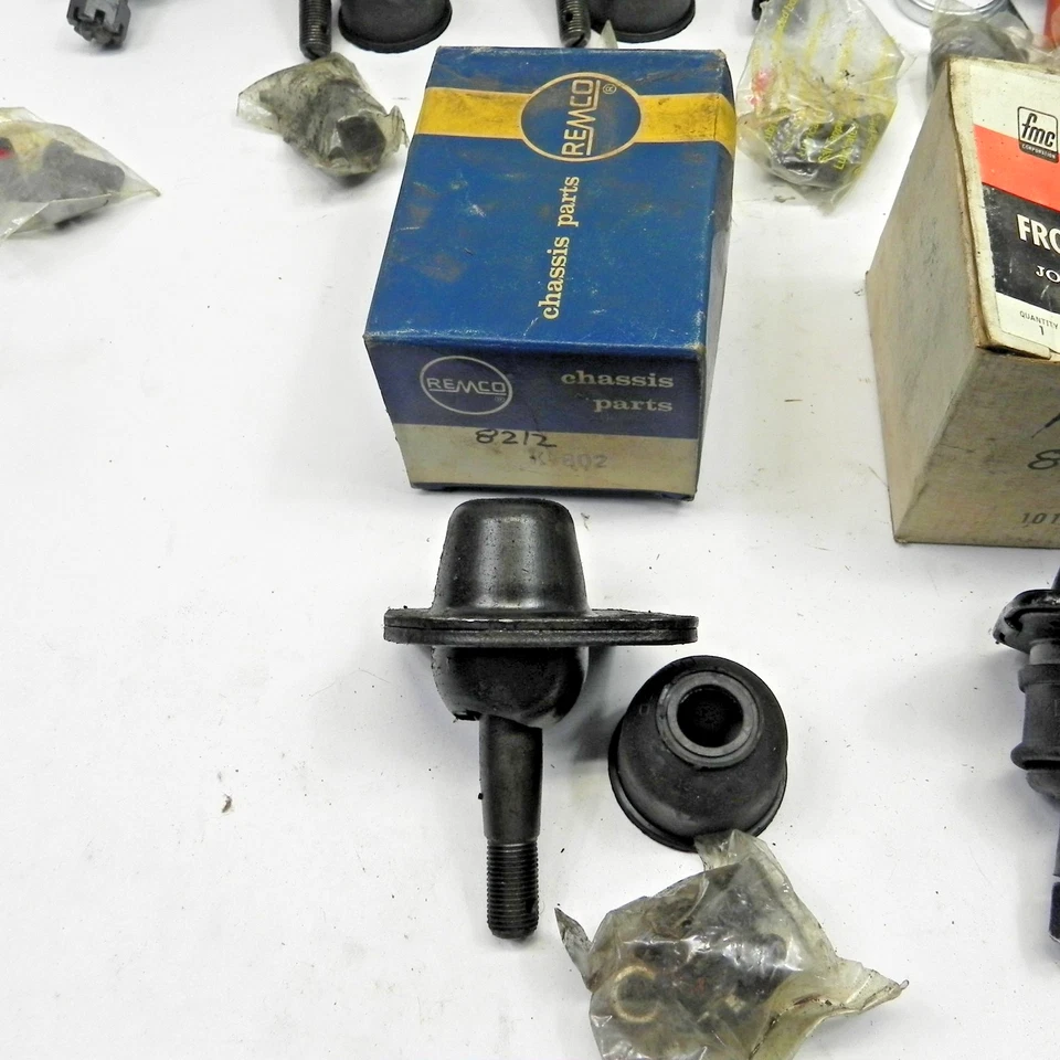 1958-1959 FORD, EDSEL, T-BIRD 1957-1959 MERCURY UPPER BALL JOINT LOT NORS #K-802 - Image 4 of 4
