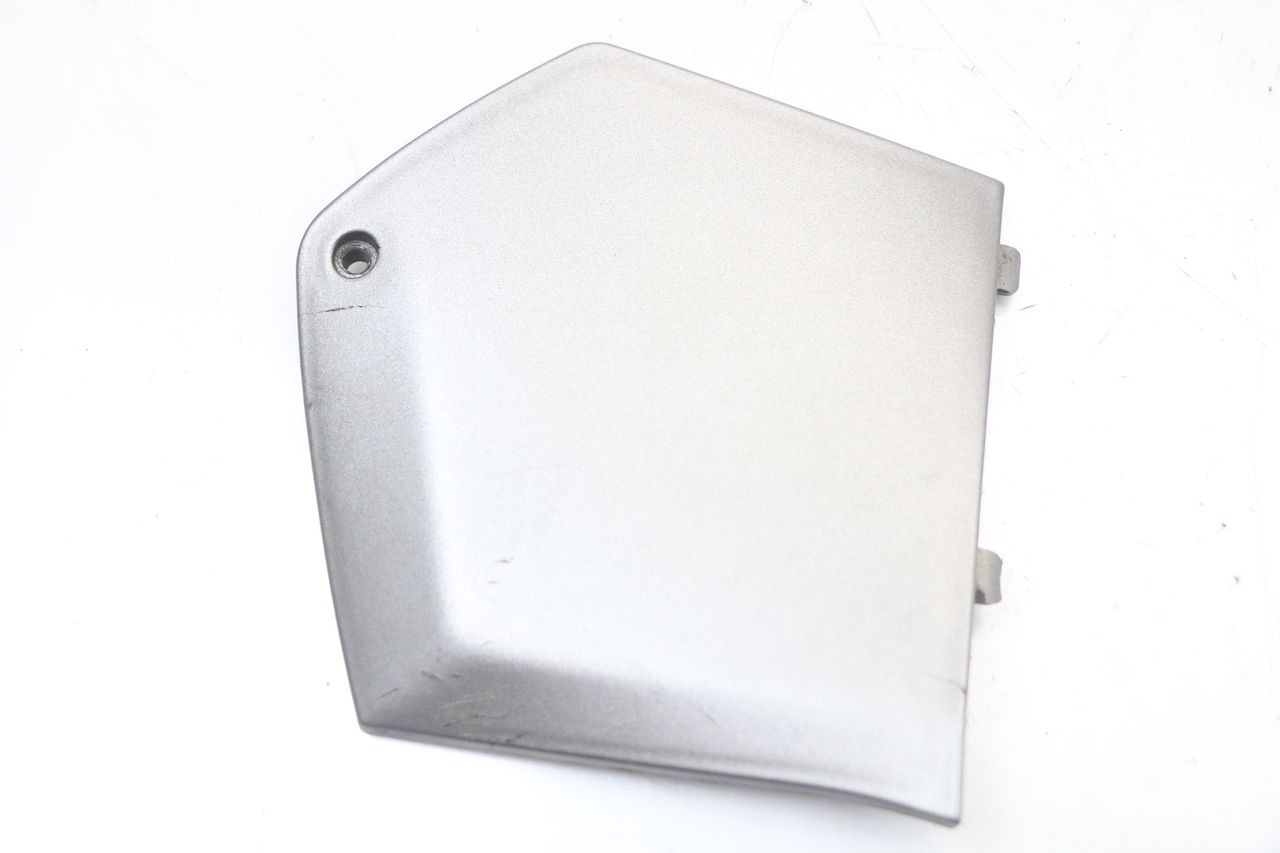 TRITTBRETT VERKLEIDUNG MITTE LINKS - PIAGGIO MP3 125 (2006 - 2014)