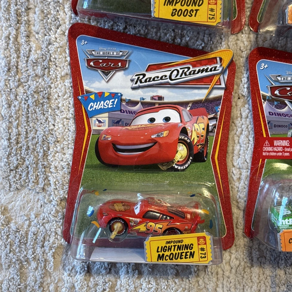Lote de persecución de coches Disney Pixar - King, Chick Hicks, Impound Boost, Incautación McQueen Foto 4 de 4