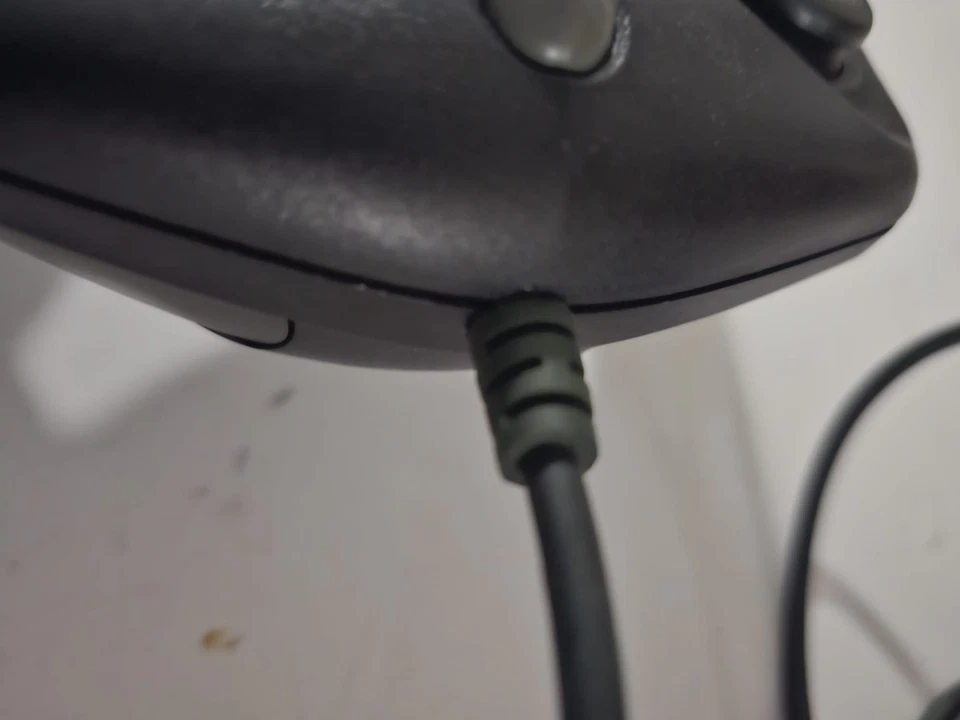 Vintage Gravis Xterminator Programmable Gamepad / Controller Black Untested - Image 4 of 4