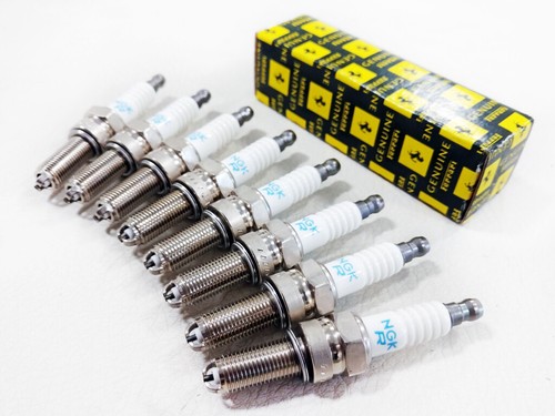 Ferrari 458 F12 FF Spark Plug Set (8) 254771 awitalian.com - Picture 2 of 2