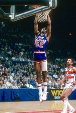 Buck Williams of the New Jersey Nets 1980s Basketball Photo 2