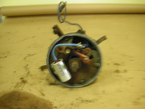 Ford 600 distributor and clips - Picture 5 of 6