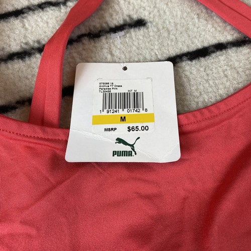 Nuevo con etiquetas Vestido Puma Archive T7 Rosa Paraíso Para Mujer Talla Mediana Precio de venta sugerido por el fabricante $65 - Imagen 4 de 11