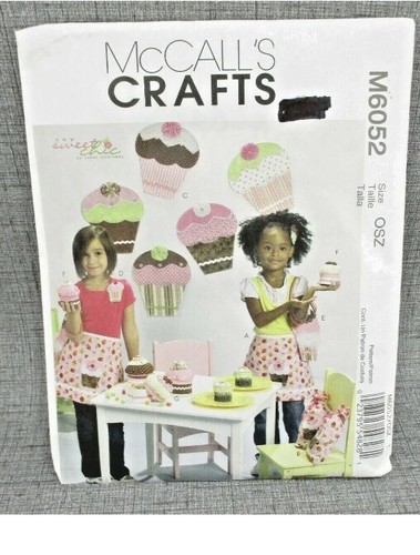 McCall's M6052 Cakes Aprons Wall Decor Purse Gift Box Sewing Pattern Uncut