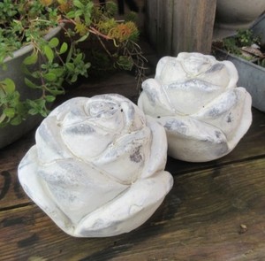 2er Set Deko Rosen Terrakotta Antik Landhausstil Gartendeko Dekokugel Rose Neu Ebay