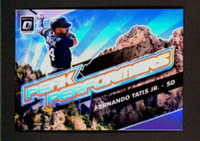 2019 OPTIC PEAK PERFORMANCE HOLO SILVER PRIZM FERNANDO TATIS JR #PP-15 RC