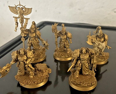 5 Custodian Wardens - Adeptus Custodes - Warhammer 40k -  grundiert
