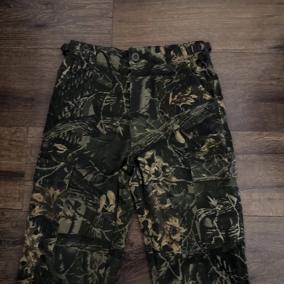 Cabelas Advantage Seclusion 3D Camo Camouflage Hunting Cargo Pants Kids Size 12 - Image 4 of 4