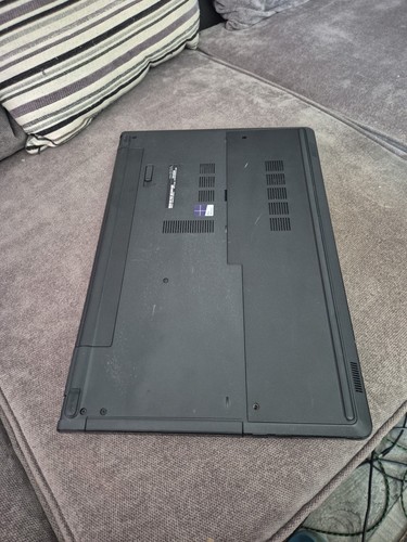 Laptop Dell Vostro 15 3000. i5 . Spare Repair. Faulty. Free Postage - Afbeelding 9 van 13