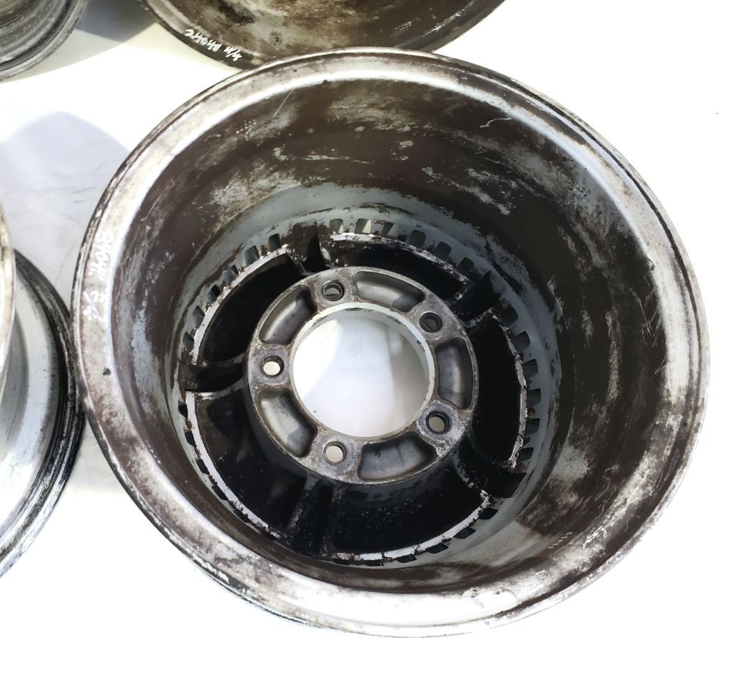 Used Wheel fits: 1990 Bentley TURBO R Grade A