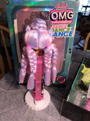 OMG LOL Surprise Dance Miss Royal Fashion Doll Not Complete - Picture 3 of 4