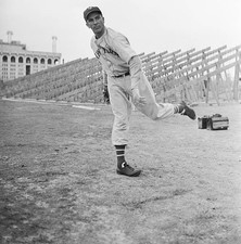 Carl Hubbell Giants pitching mainstay warming up before a practice- Old Photo