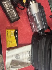 Sony Handycam CCD-TR818 Hi-8 Analog Camcorder Tested Works Great Bundle Bag