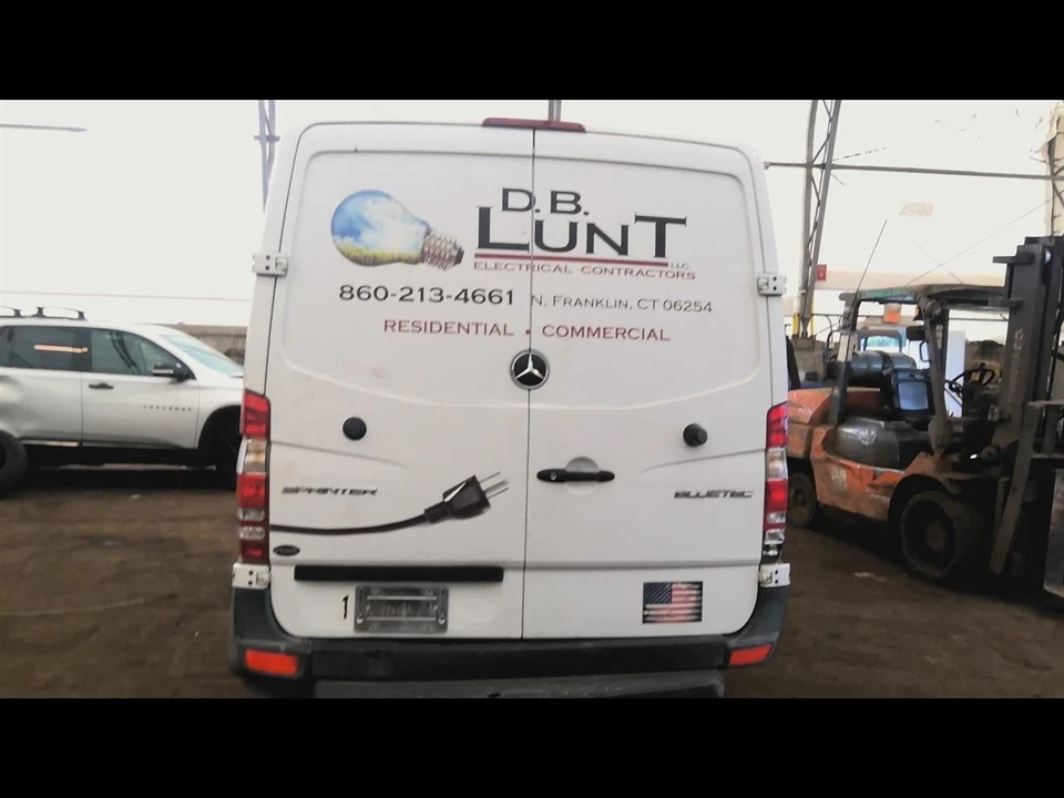 Seat Belt Front Bench Seat Passenger Fits 10-18 MERCEDES SPRINTER 2500 6671820 Foto 2 de 4