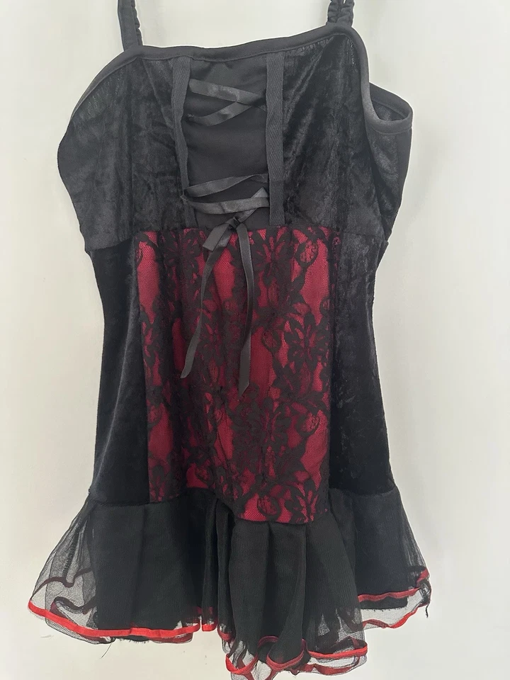 SPIRIT HALLOWEEN VAMPIRESS CHILD HALLOWEEN COSTUME DRESS & COLLAR LARGE 12 / 14 - Image 3 of 4