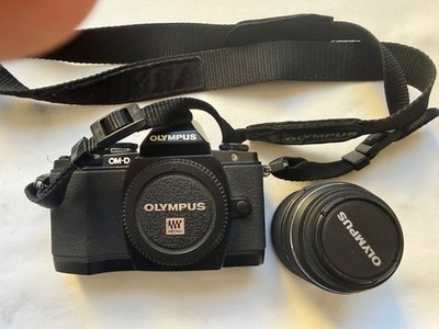 Olympus OM-D E-M10 16.1MP Camera + M.Zuiko 14-42mm II R Lens Black