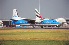 Dia PH-LXP Fokker 50 KLM Cityhopper Flugzeug 35mm ungerahmt O155-5-1