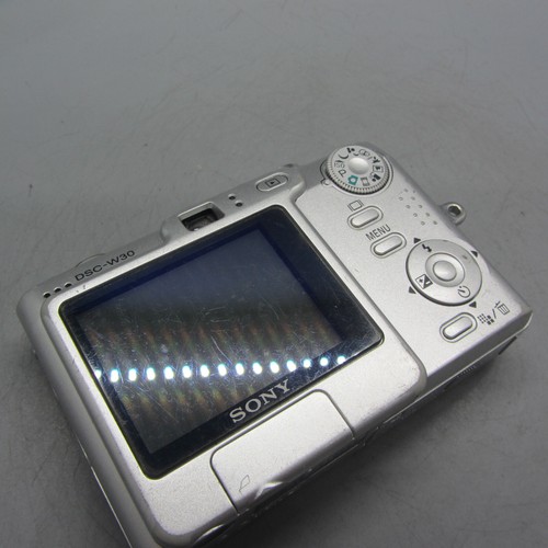 Sony fotocamera digitale Cybershot DSC-W30 6,0MP argento testata - Foto 5 di 9