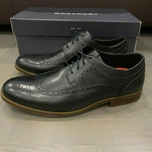 rockport wingtip oxfords