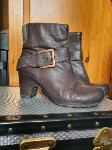 upper violin highlight Clarks Leather Ankle Boots UK 6 Active Air Soles Heeled Buckle | eBay