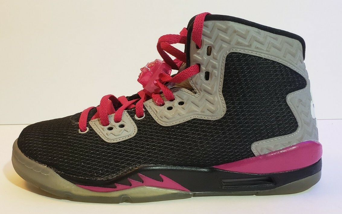新品NIKE AIR JORDAN6 SPIKE NIKE Spike 40 Sport Air Jordan Sneakers GIRLS 6Y Fuchsia Black