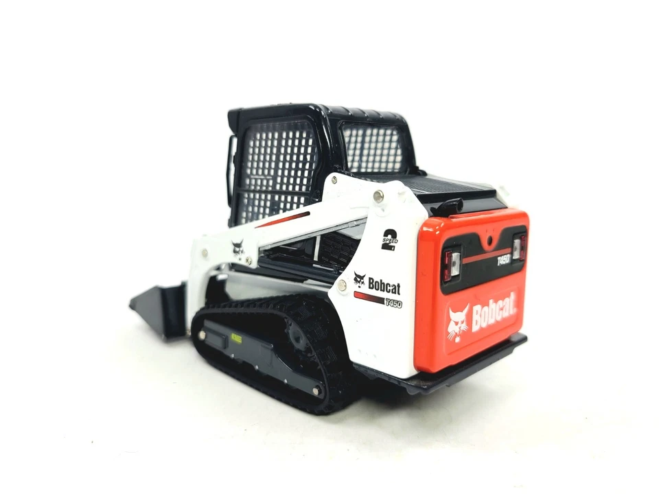 Bobcat T450 Compact Track Loader Universal Hobbies 1:25 Scale #UH8111 - No Box - Image 2 of 4