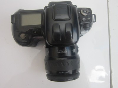Minolta 807si 35mm Film Camera with 28-105 Zoom XI Lens From JAPAN