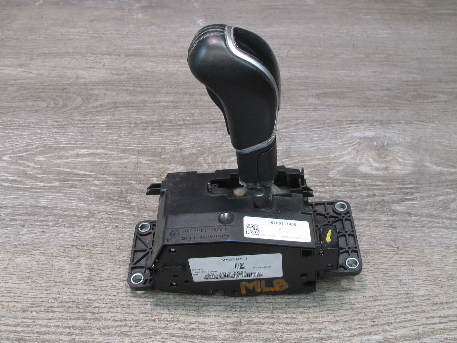 2017-2020 MASERATI LEVANTE M161 AUTOMATIC TRANSMISSION GEAR SHIFTER SELECTOR