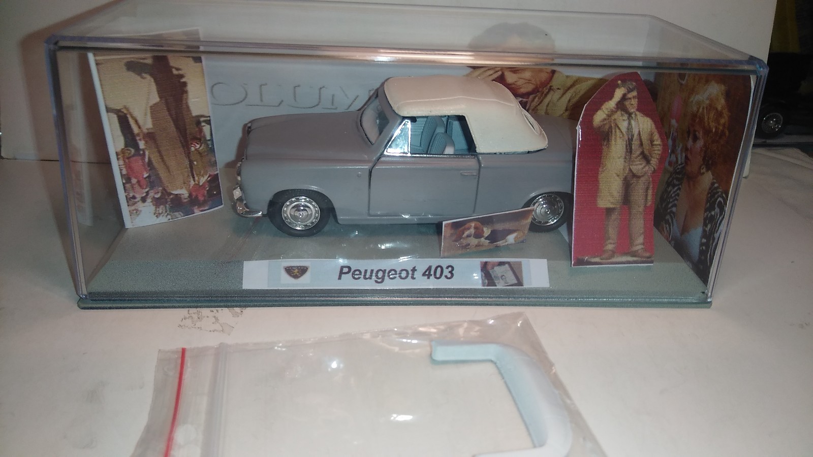 Tenente Colombo Columbo Peugeot 403 con capote  1/36  TV89 polizia clean