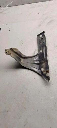 VW TOURAN 1T3 Kotflügelhalter vorne rechts 1.90 Diesel 2006 30543797