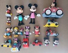 Mickey And Minnie Lot Of 18 FIGURES L60