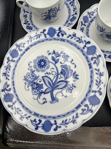 Zwiebelmuster Vtg Coffee Set Of 5 With Creamer, Sugar, 8” Plates Mothers Day - Picture 2 of 15
