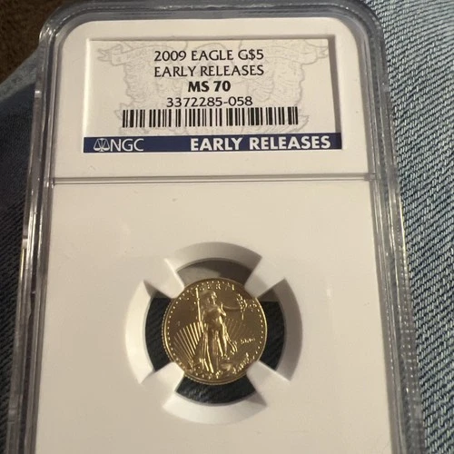 2009 $5, 1/10oz Gold American Eagle MS70 NGC Early Releases Blue Label