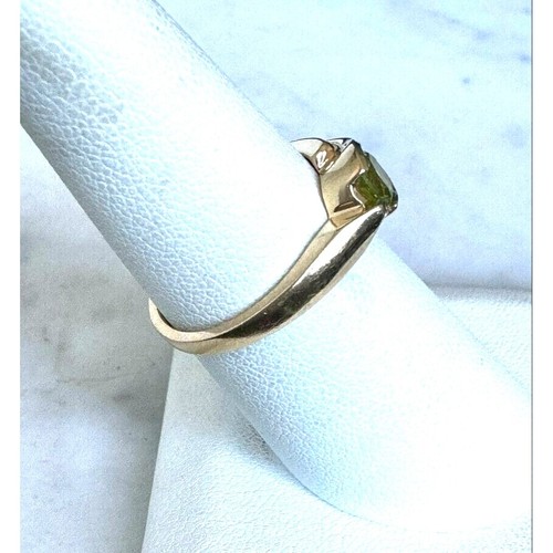14K YELLOW GOLD AND PERIDOT RING SIZE 7 SKY - Picture 5 of 12