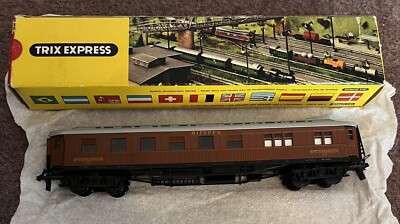 MP107 - TRIX EXPRESS H0 3390/1/2 - LOT 3 WAGON LITS EXPRESS MP107 - TRIX EXPRESS H0 3390/1/2 - LOT 3 WAGON LITS EXPRESS