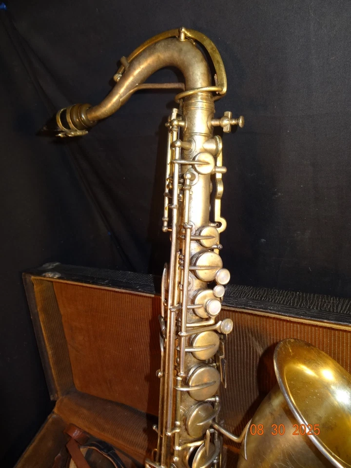 ANTIQUE 1921 MARTIN ELKHART SILVER PLATED BRASS C MELODY SAXOPHONE #29238 - Image 3 of 4