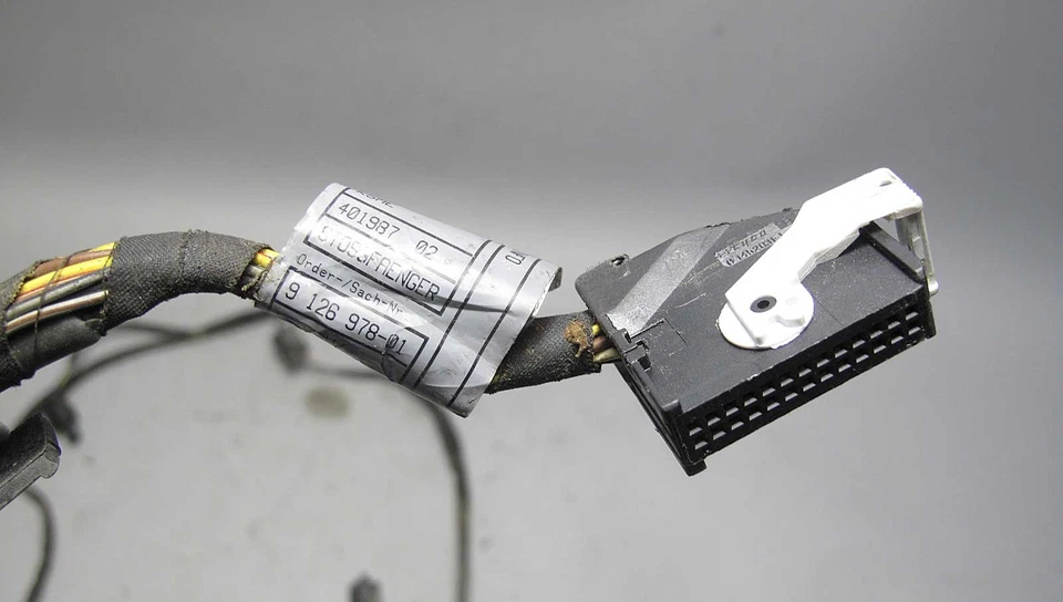 BMW E63 E64 650i V8 Rear Bumper Wiring Harness for PDC Parking 2008-2010 OEM - Imagem 2 de 3