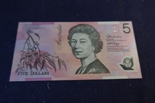 AUSTRALIA EDICIÓN DE POLÍMERO 2002-2009, $5, P57a FECHADO 2002, MACFARLANE Y HENRY - SIN CIRCULAR