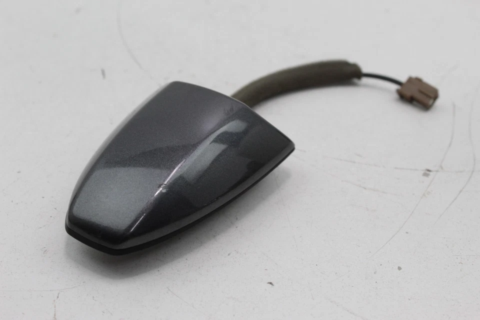 Conjunto de antena de satélite GPS teto externo Nissan Armada 2005 - 2014 fabricante de equipamento original - Imagem 2 de 4