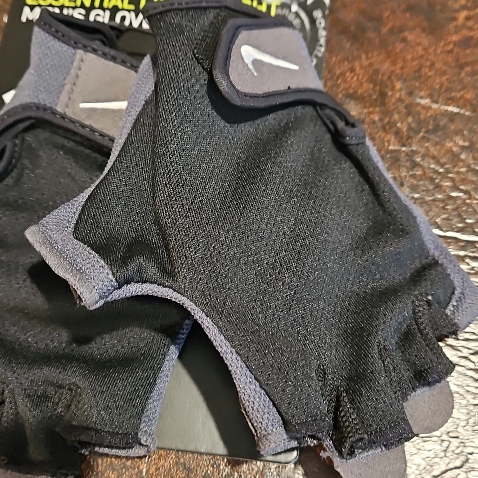 耐克男式健身房元素训练手套 S 码小号-黑色/灰色 — 第 4/4 张图片