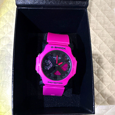 Casio G-SHOCK GA-2300 Hot Pink/Black Analog-Digital 200m Quartz, Alarm, Box