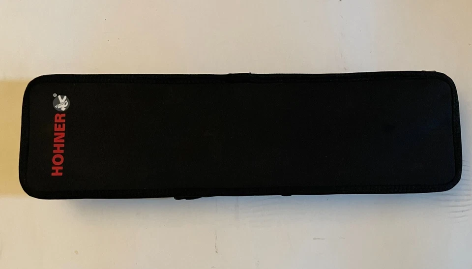 Hohner Instructor 32 Melodica Negro F3 a C6 C94381 Completo con Estuche Foto 2 de 3