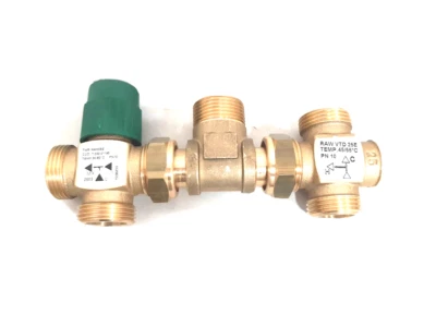 KIT INTEGRAZIONE SOLARE TERMICO 1" DEVIATRICE MISCELATRICE MUT 7.030.01195