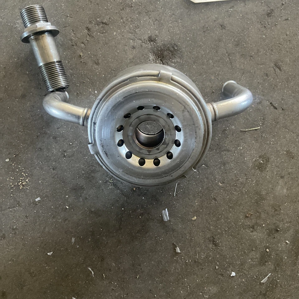 03-09 Conjunto de enfriador de aceite de motor Infiniti FX35 G35 M35 AWD VQ35DE 21305-CG000 Foto 4 de 4