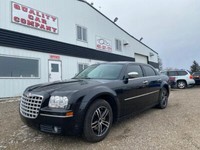 2010 Chrysler 300 TOURING- WARRANTY INCLUDED, NOACCIDENTS, LEATHER, ROOF, HEATED SEATS, DUAL CLIMATE