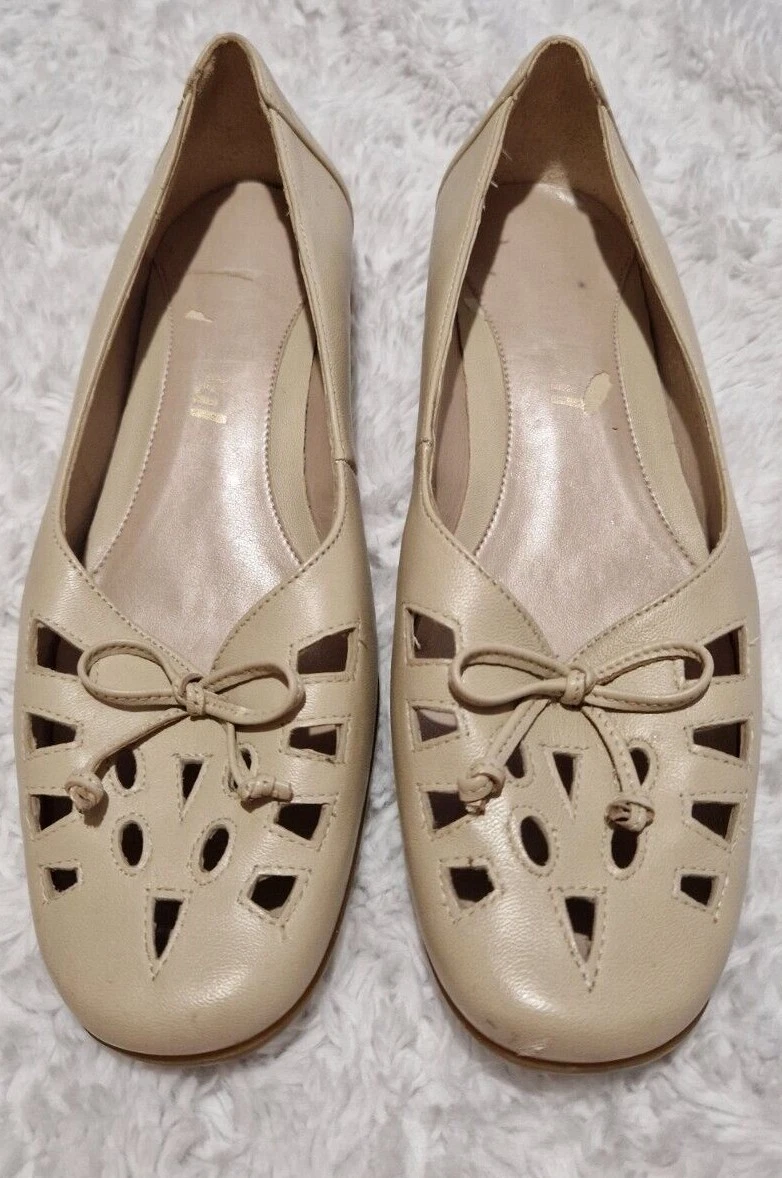 Women s cream beige dolly shoes