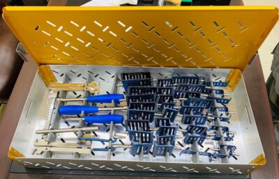 CLR Cervical Retrector Set With Titnuam Blades