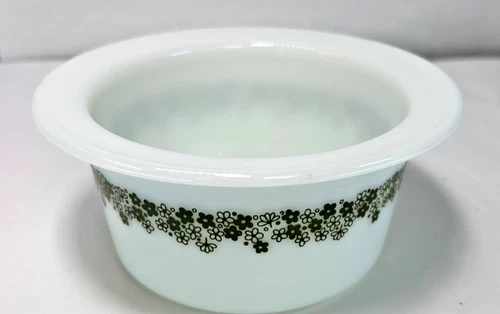 Vintage 1970s Pyrex Green Spring Blossom Crazy Daisy Butter Tub Bowl