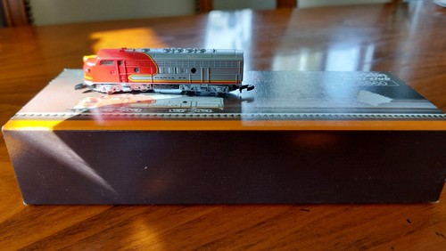 Märklin miniclub, EMD F 7 Unit, Artikel Nr. 8860 | Zustand: Neu